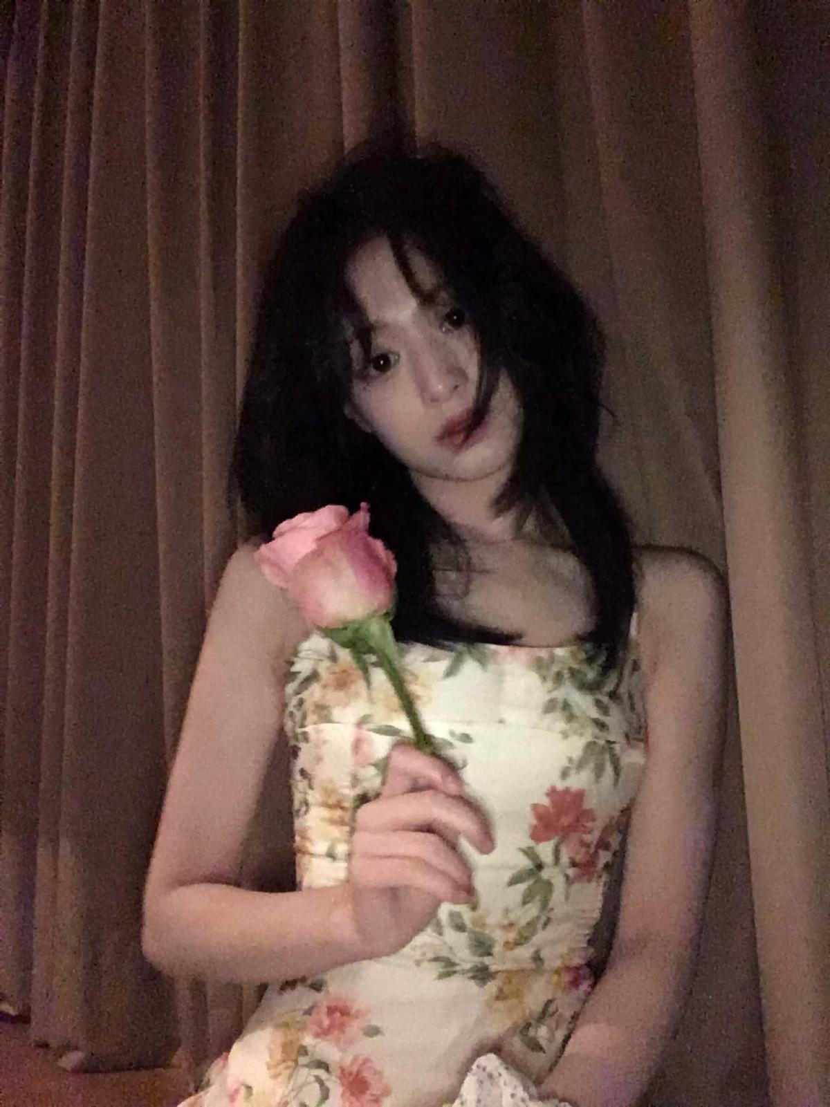 Ahyeon thumbnail