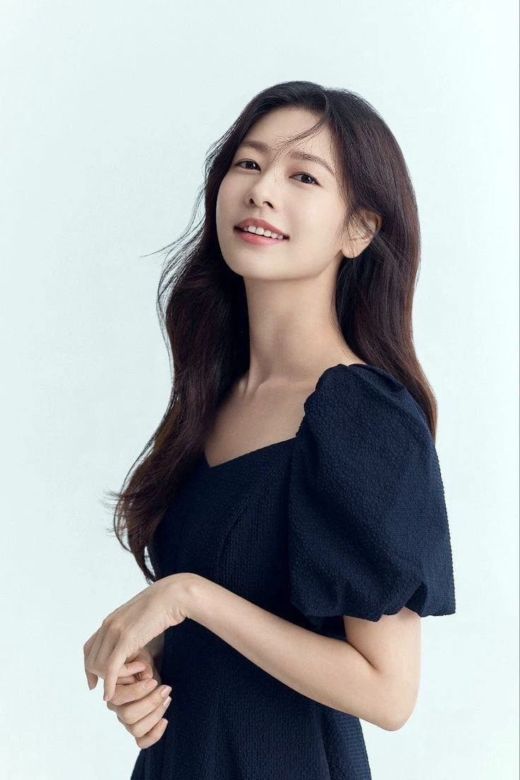 Jung Soo Min  thumbnail