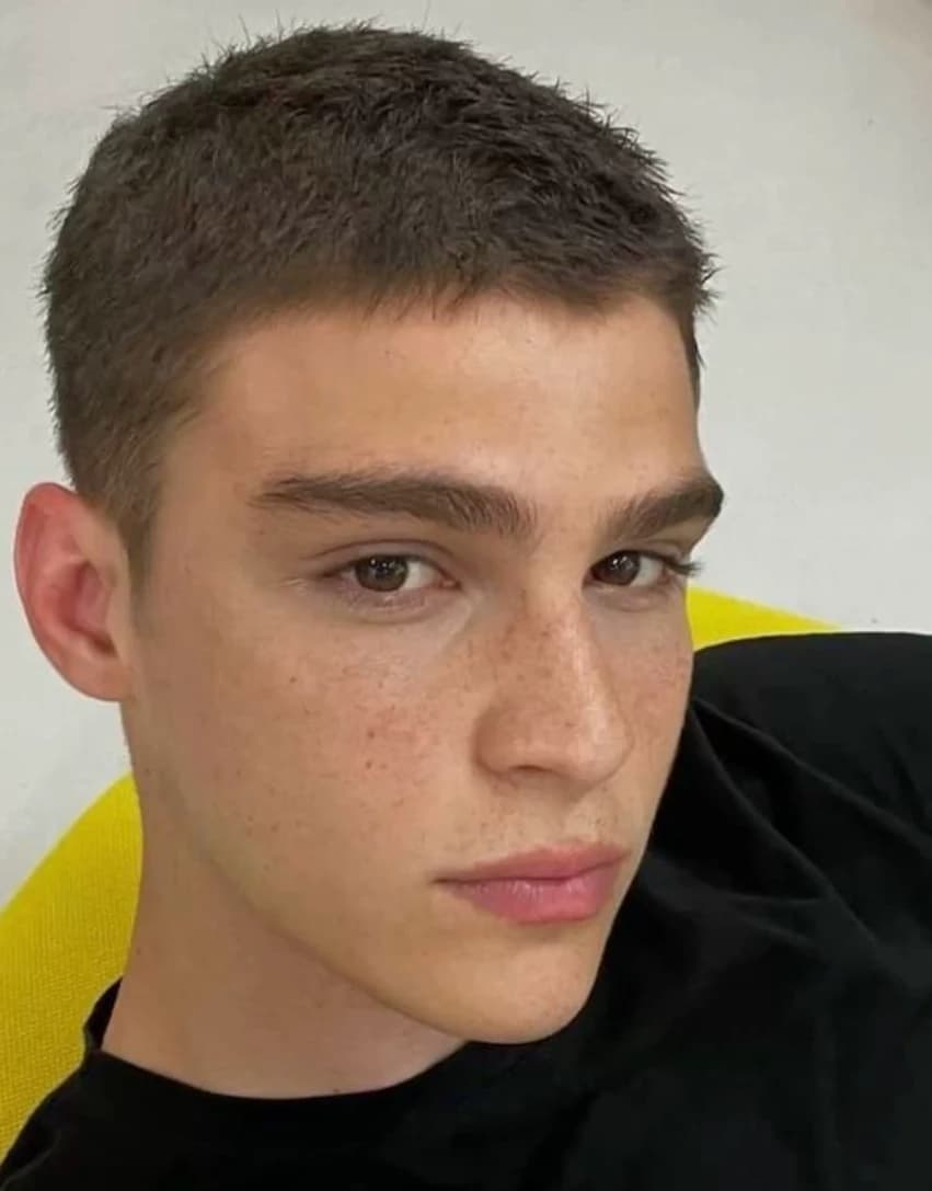 Carlos thumbnail
