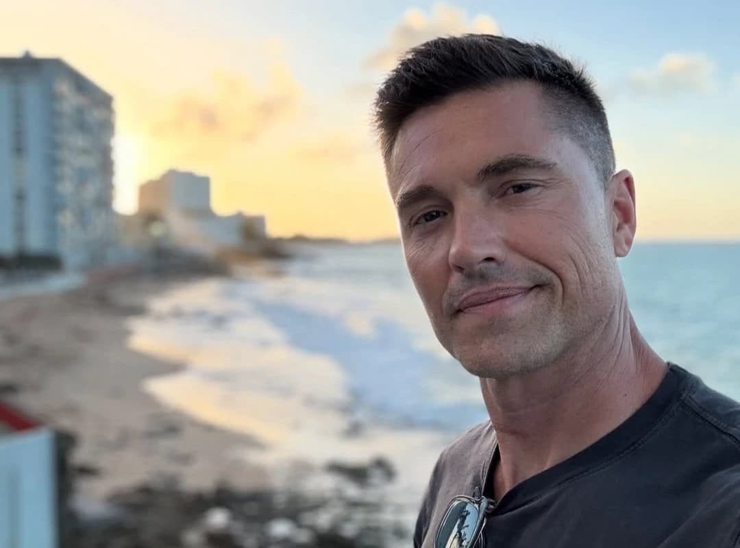 Eric winter  thumbnail