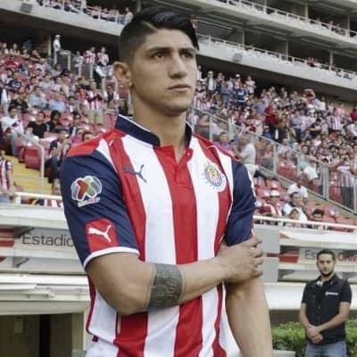 Alan Pulido thumbnail