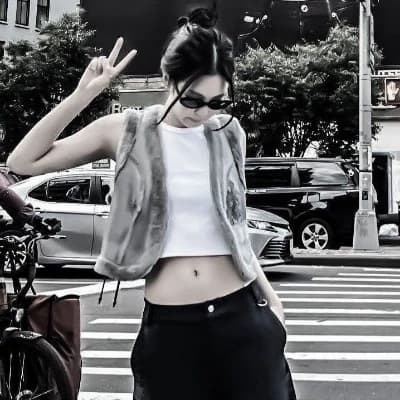 Jennie thumbnail