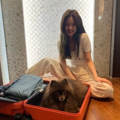 Jennie thumbnail