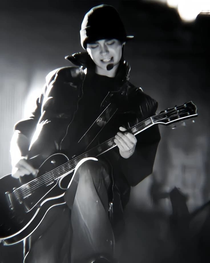 Tom Kaulitz thumbnail