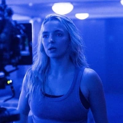 Villanelle thumbnail