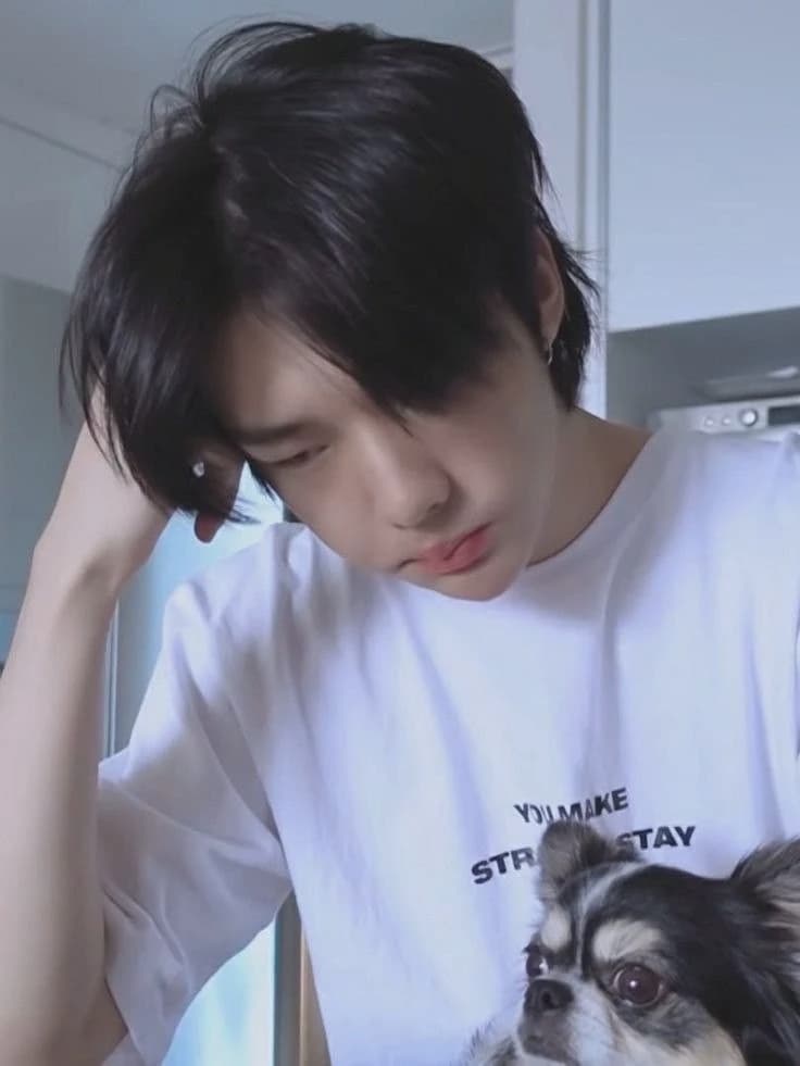 My baby...😿💔 thumbnail