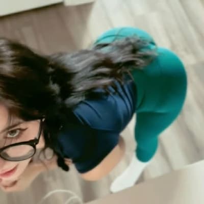 Leah thumbnail