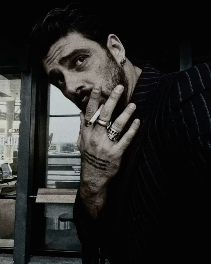 Axel Grayson thumbnail