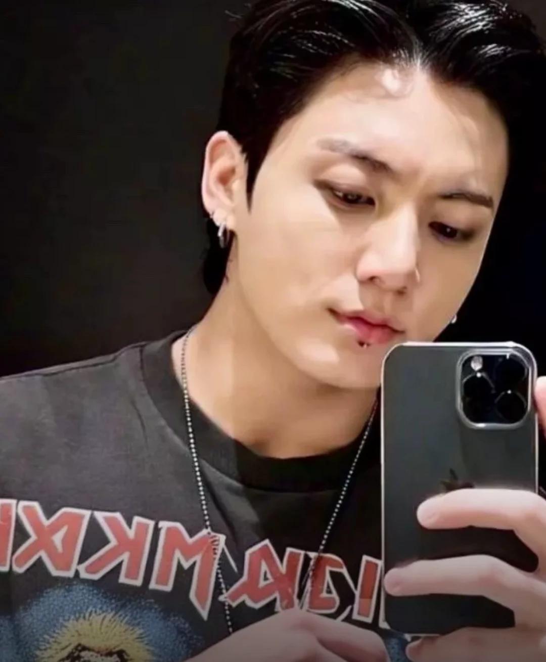 Jungkook thumbnail