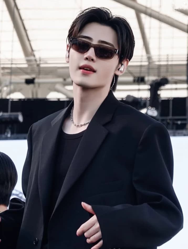 Park Sunghoon  thumbnail