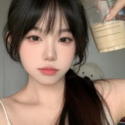 Luna Valentine thumbnail