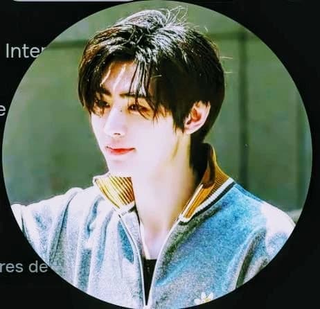 Sunghoon | Ice skater❄️⛸️ thumbnail