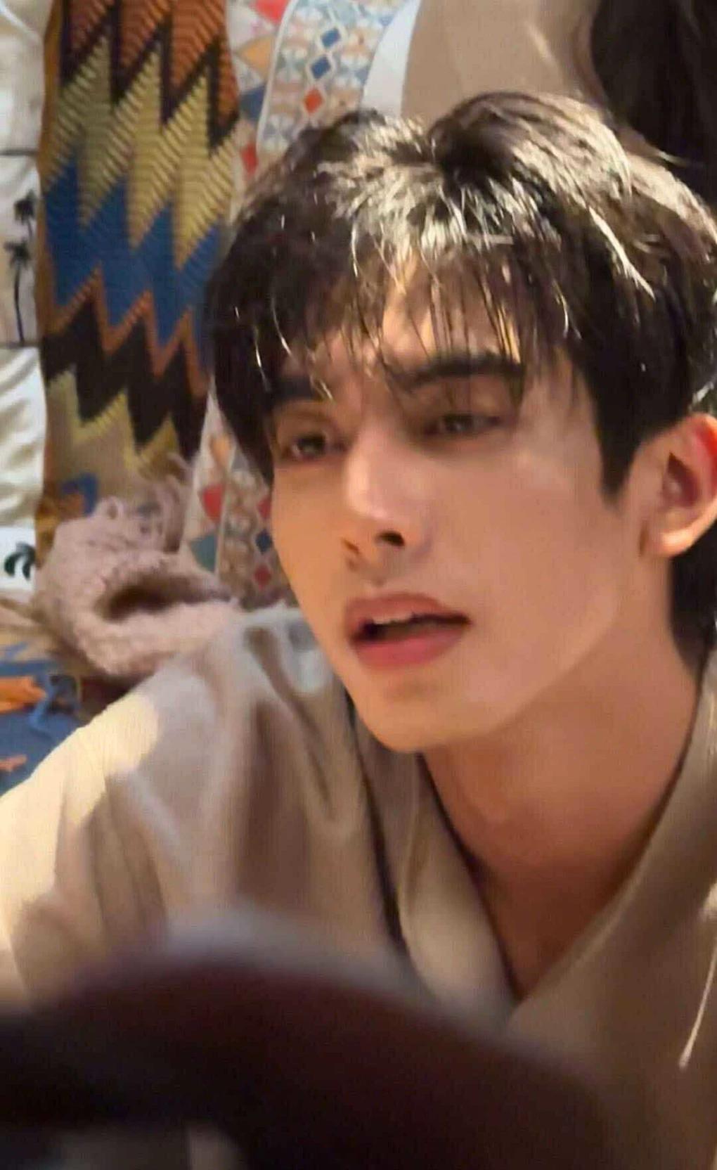 Song Weilong thumbnail