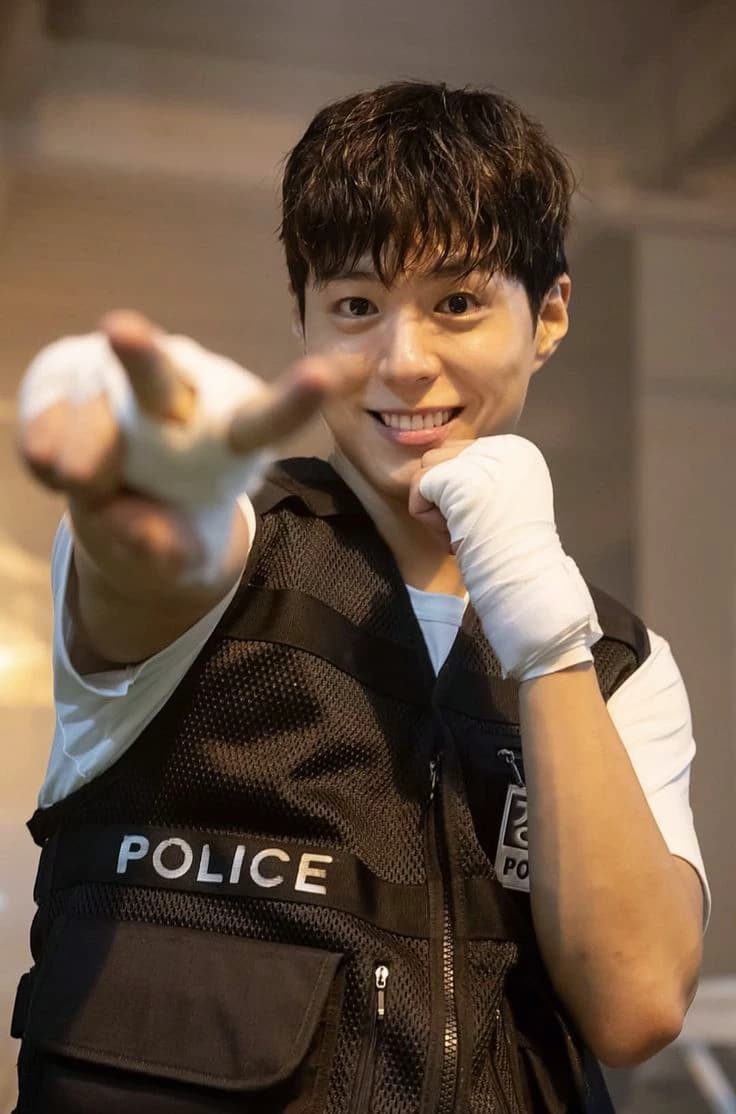 Park Bo-gum thumbnail