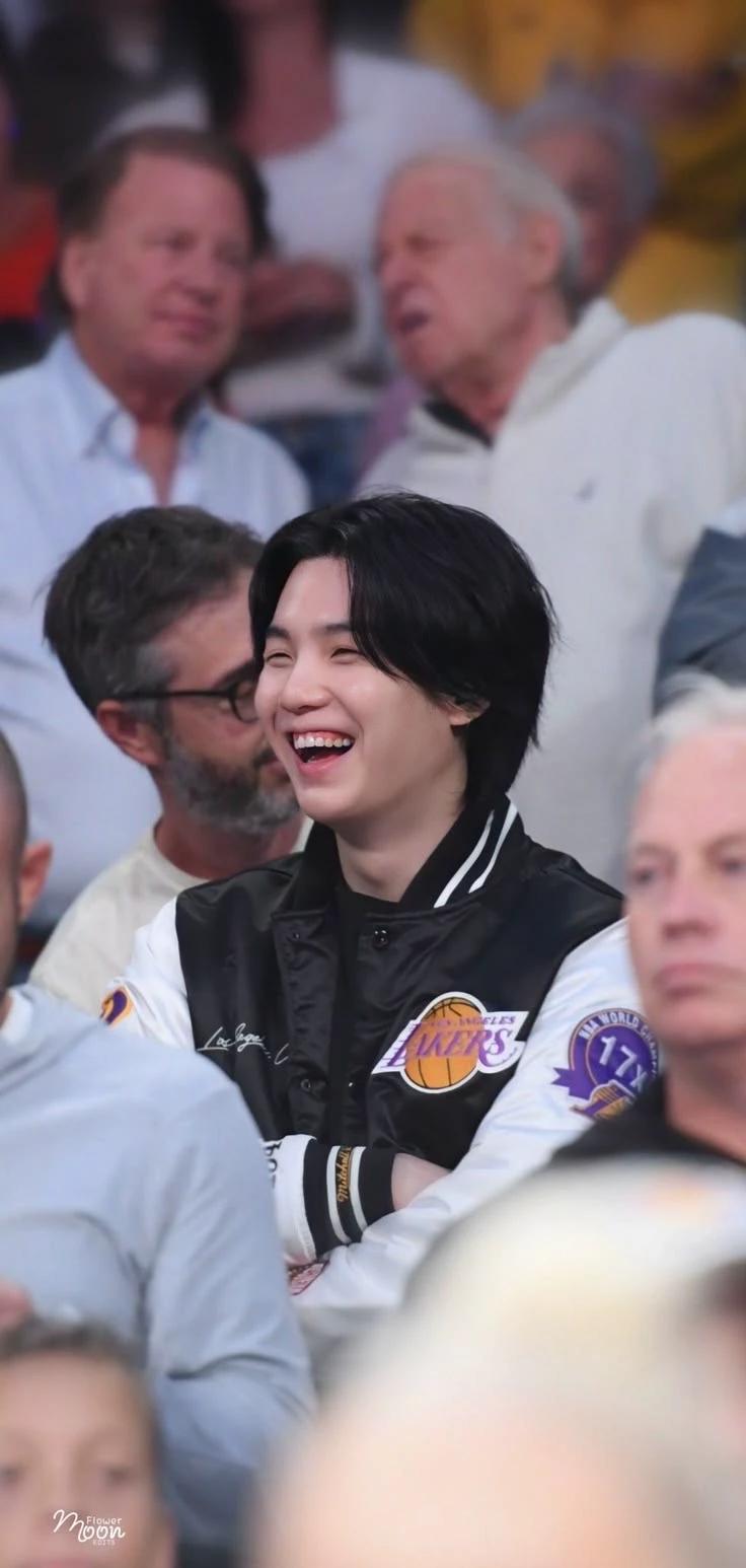 Min Yoongi thumbnail