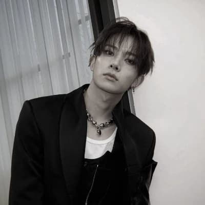 Lee Heeseung thumbnail