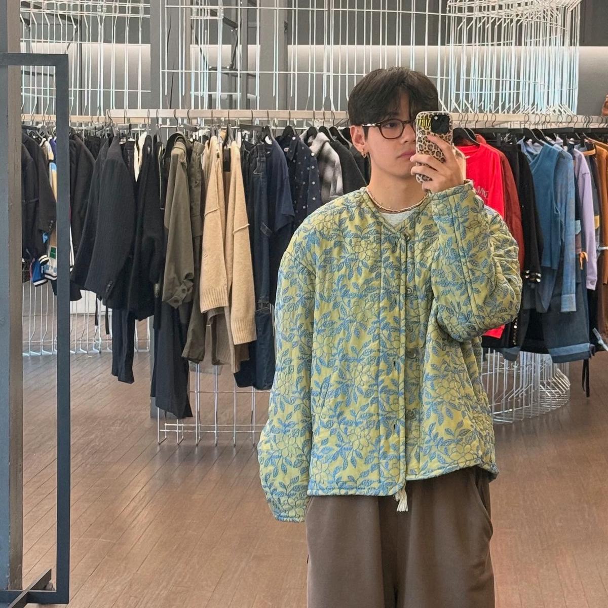 Kim Taehyung thumbnail