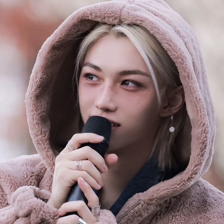 Lee Felix ! ( Yongbook ) thumbnail