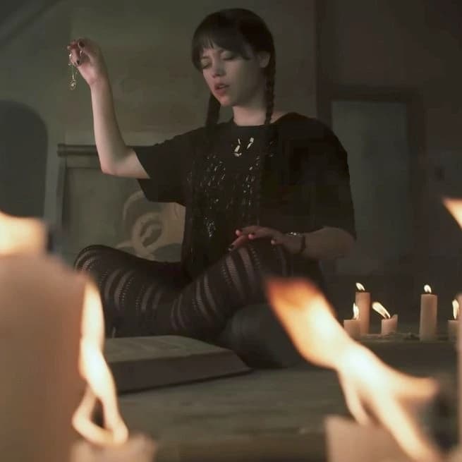 Wendnesday Addams thumbnail