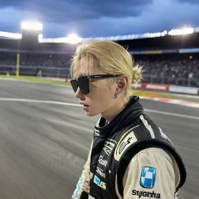 Lee felix thumbnail