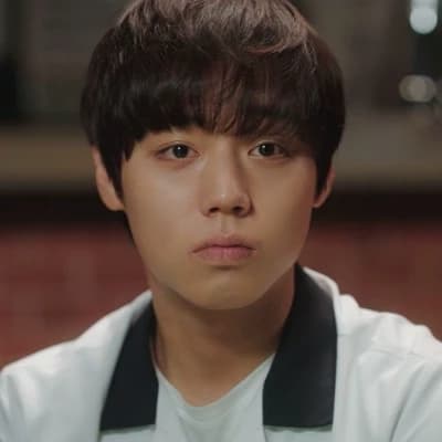 Si Eun thumbnail