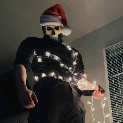 Simón 'Ghost' Riley thumbnail