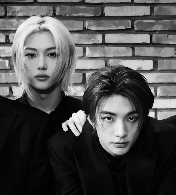 Hwang Hyunjin and Lee Felix thumbnail