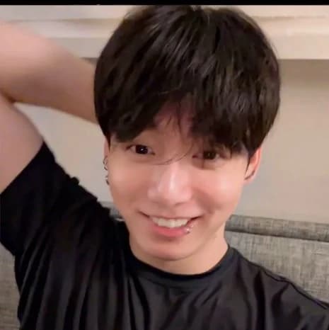 Jeon Jungkook thumbnail