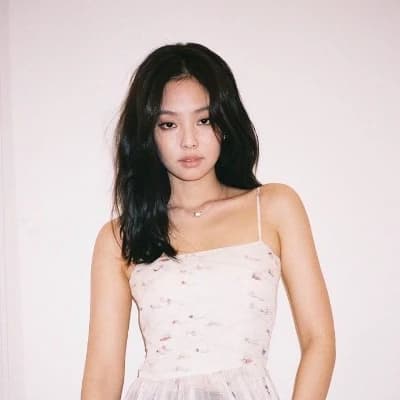 Jennie thumbnail