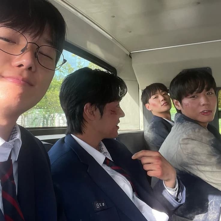 Jun-tae, Si-eun, Hu-min, Hyuntak thumbnail