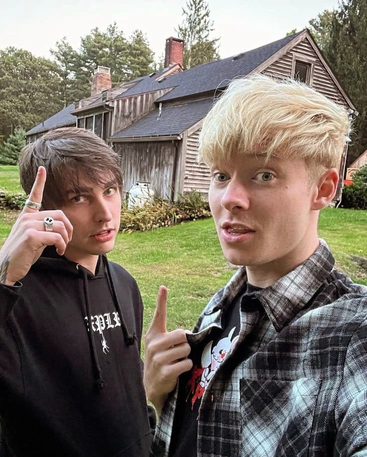 Sam and colby  thumbnail