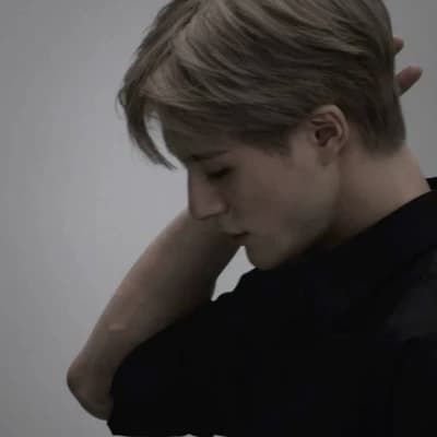 Lee Jeno thumbnail