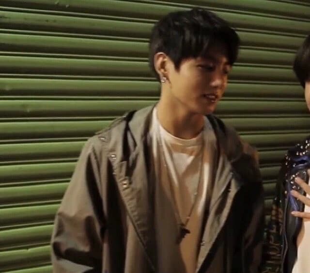 Jeon Jungkook thumbnail