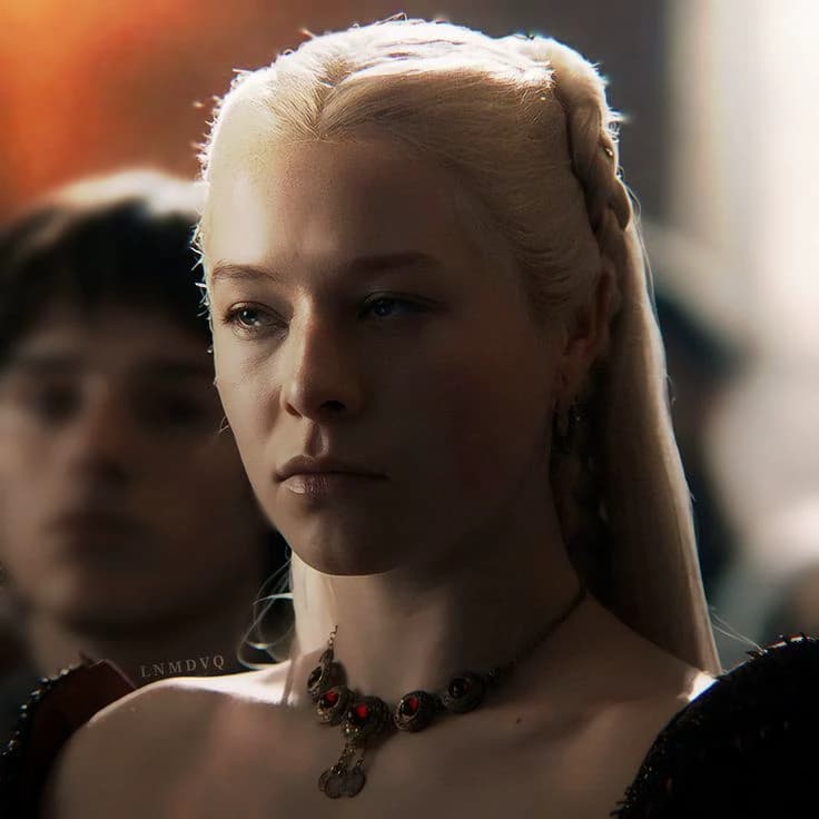 Rhaenyra Targaryen thumbnail