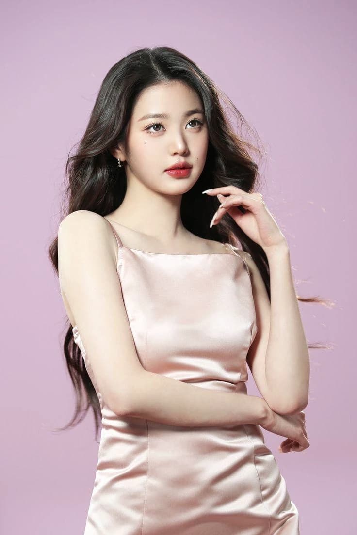 Jang Wonyoung  thumbnail