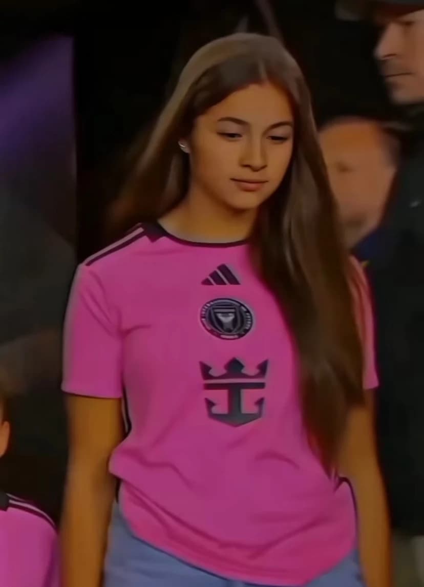 Delfina Suarez thumbnail