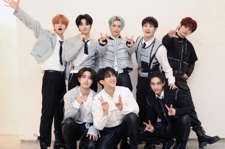 Stray Kids thumbnail