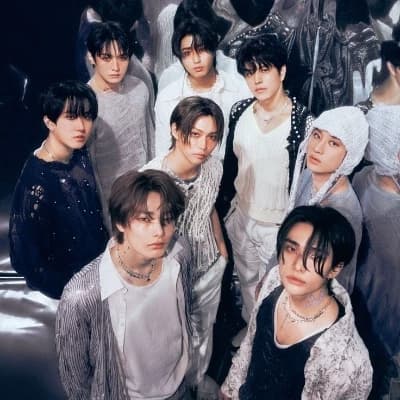 Stray kids thumbnail