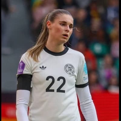 Jule Brand thumbnail