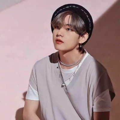 Kim Taehyung thumbnail