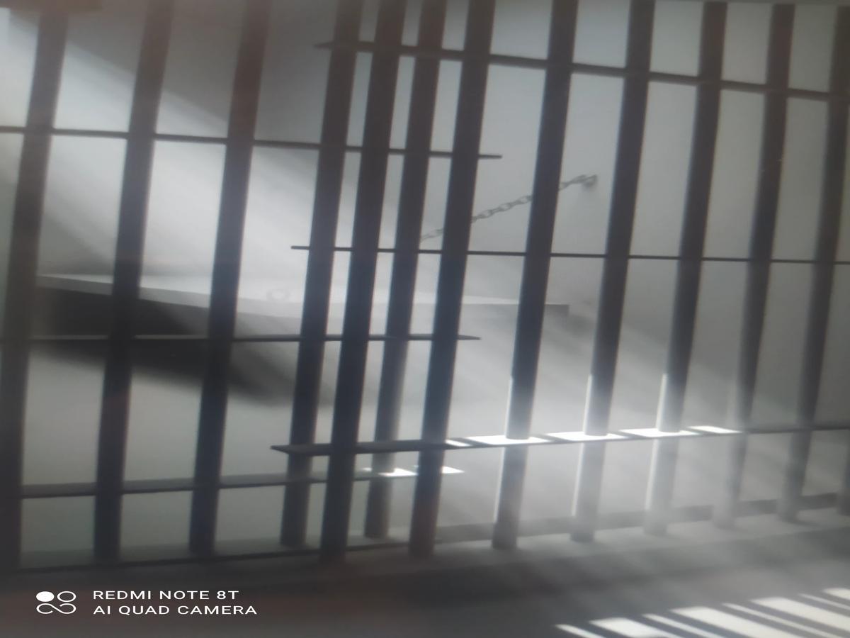 Prison of mutants thumbnail