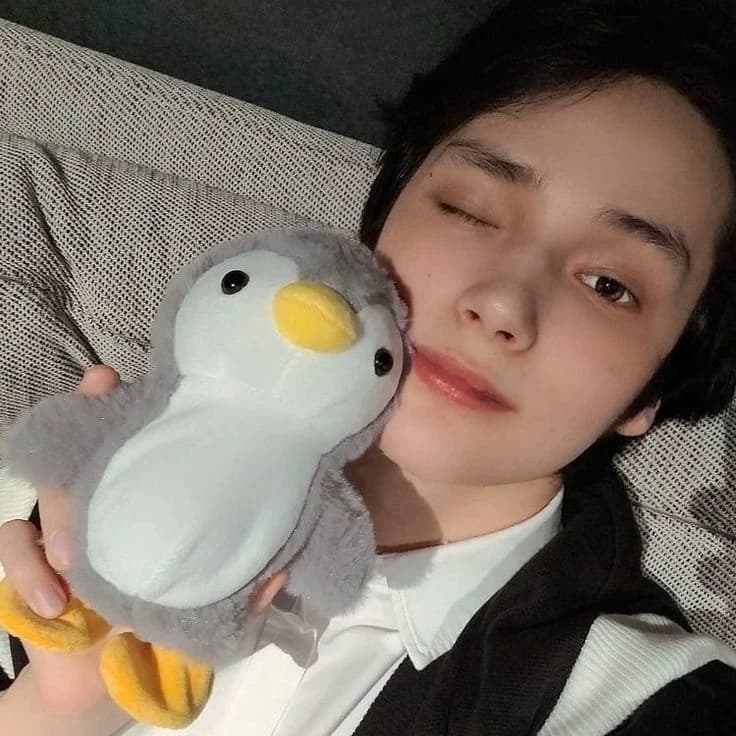 Hueningkai thumbnail