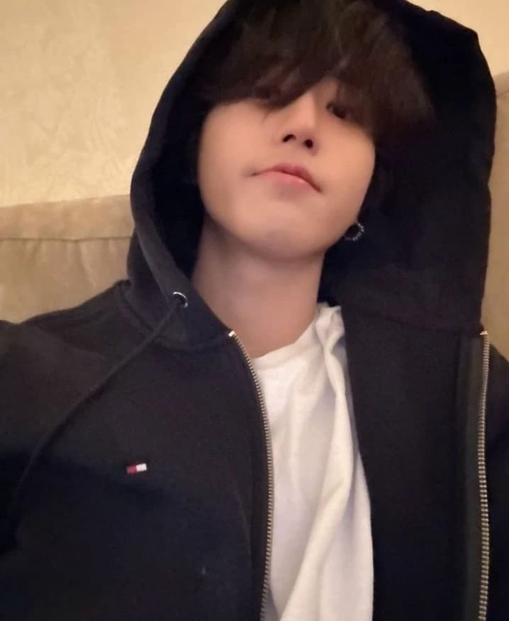 Han Jisung thumbnail