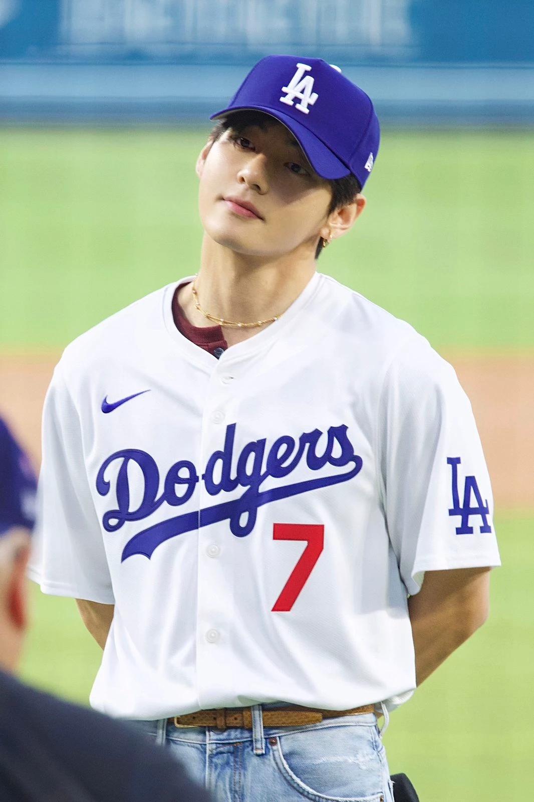 Kim taehyung thumbnail