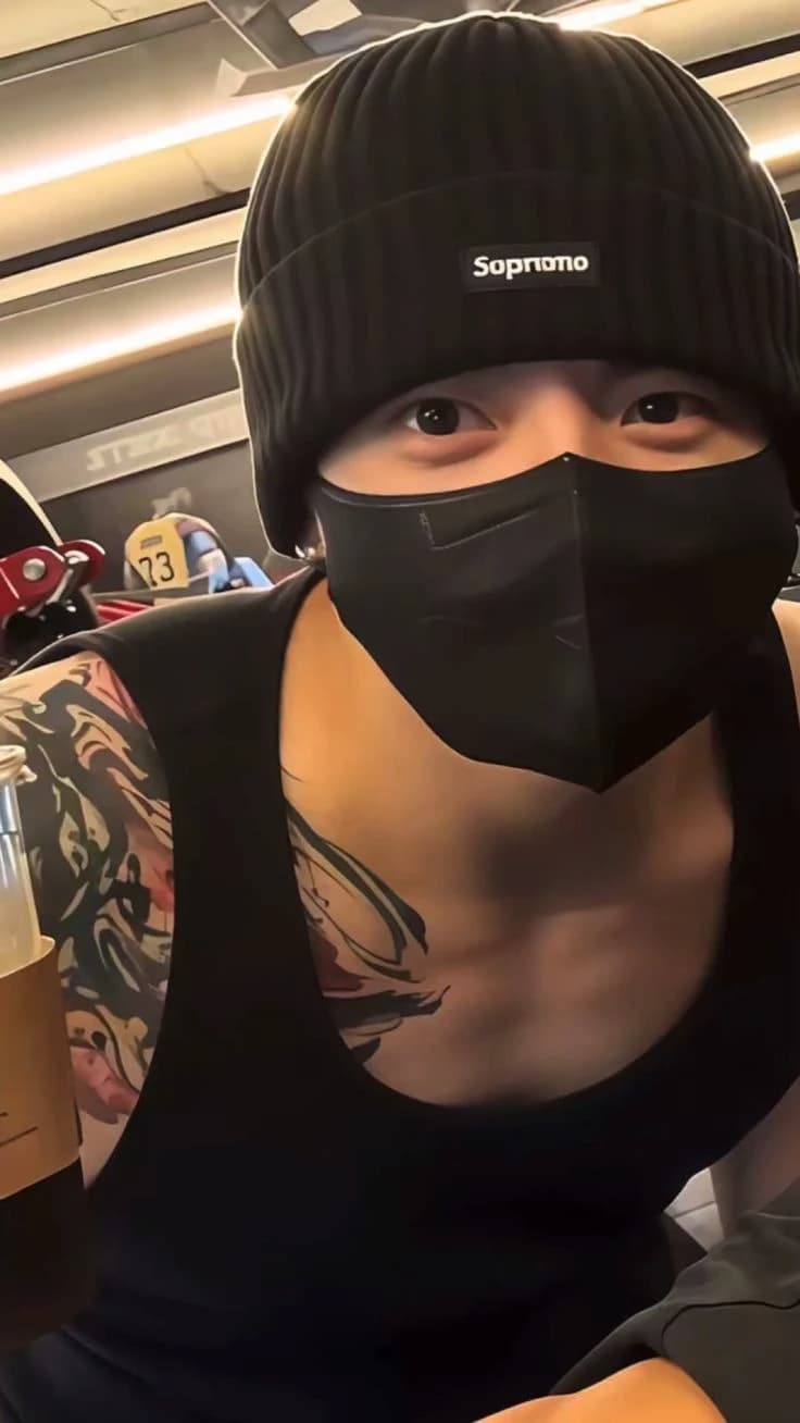 Jeon Jungkook thumbnail
