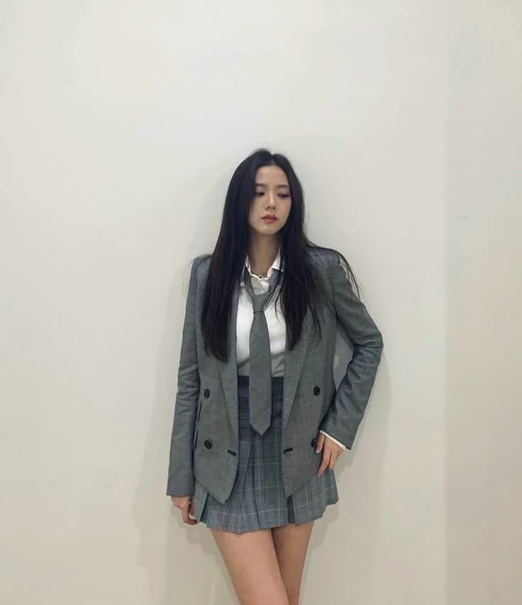 Kim Jisoo  thumbnail