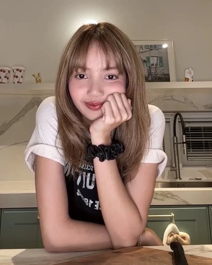 Lisa thumbnail