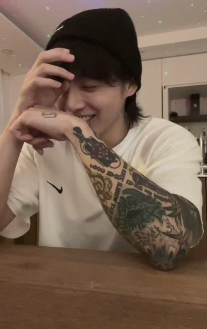 Jungkook thumbnail