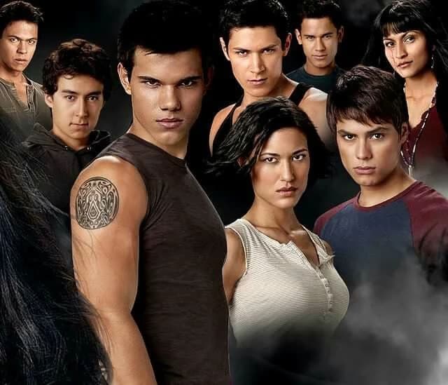 *   Matilla two twilight wolves \* thumbnail