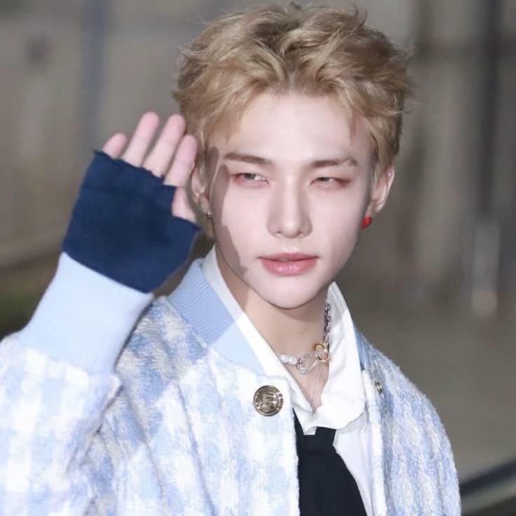 Hyunjin thumbnail